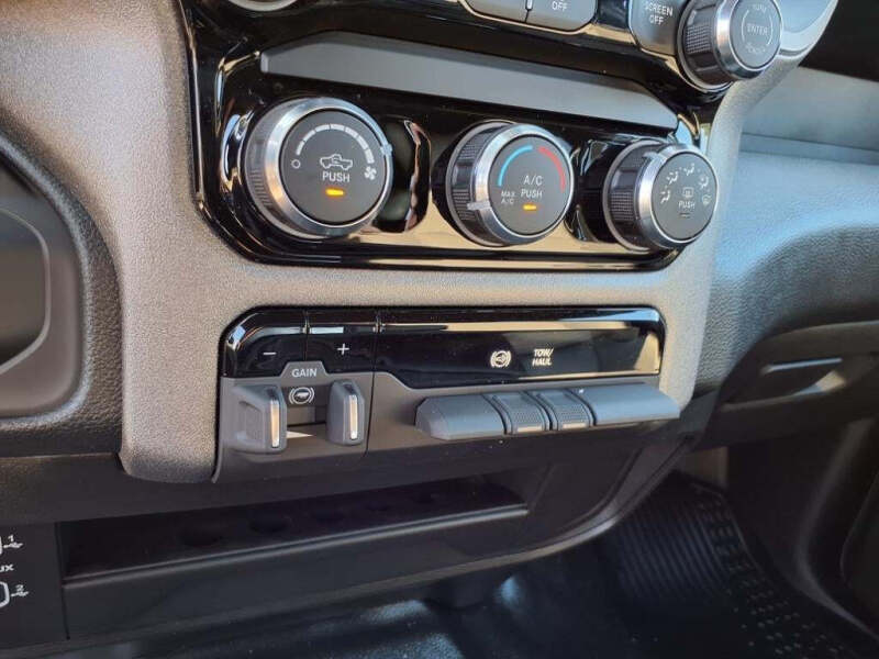 2025 RAM 2500 Tradesman