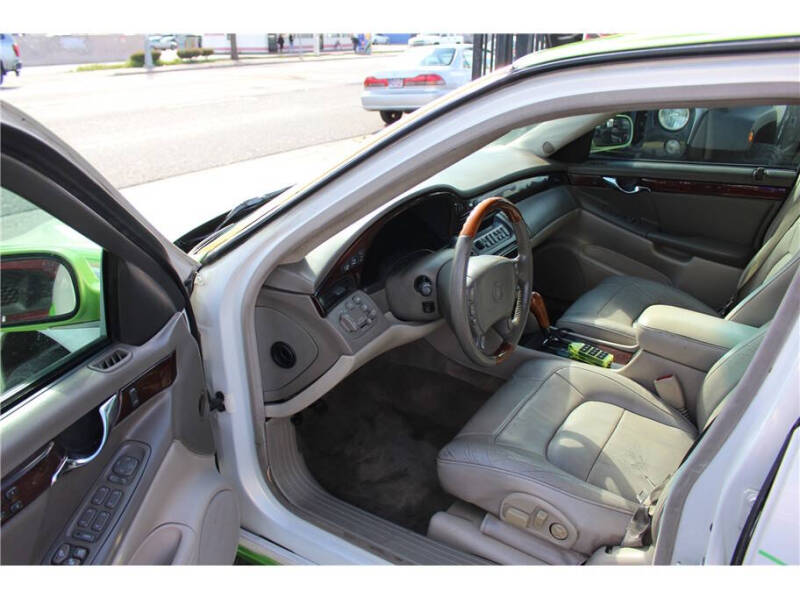 2004 Cadillac DeVille DTS