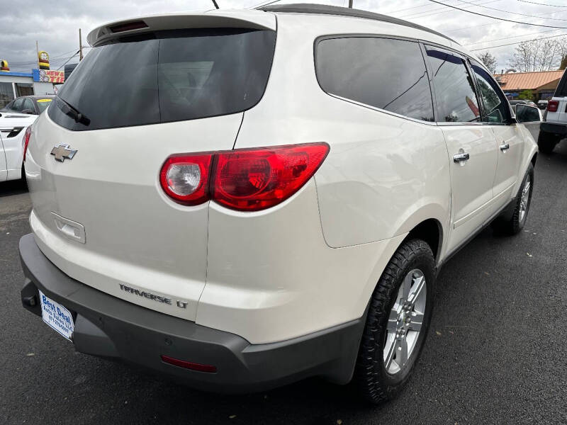 2012 Chevrolet Traverse 1LT photo 8