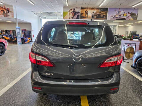 2015 Mazda MAZDA5 Sport