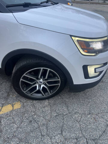 2016 Ford Explorer Sport