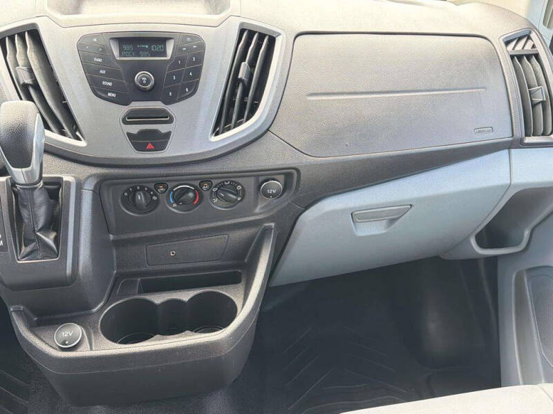 2017 Ford Transit