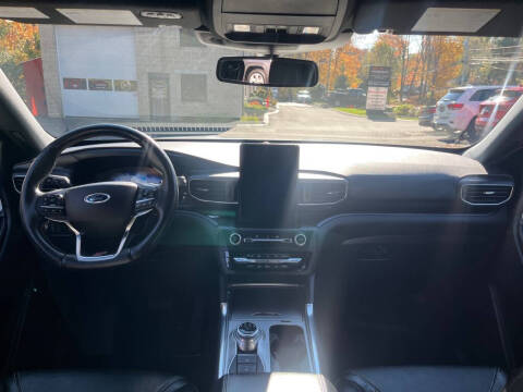 2020 Ford Explorer ST