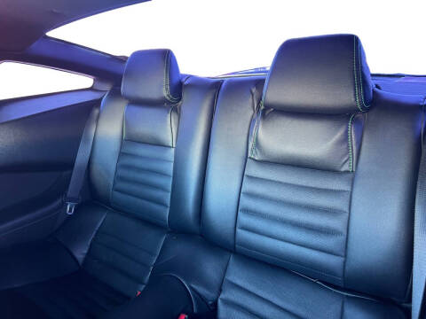 2013 Ford Mustang V6