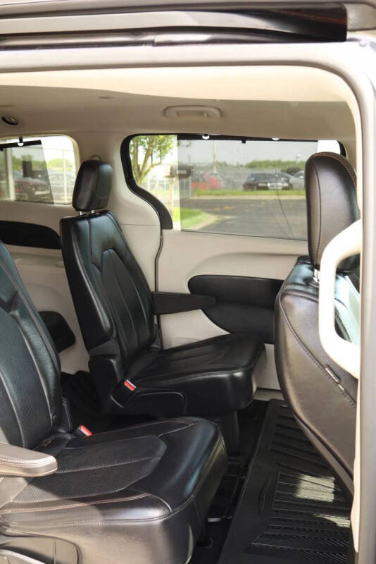 2018 Chrysler Pacifica Touring L