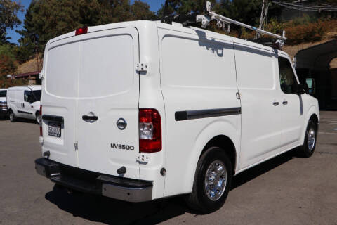 2019 Nissan NV 3500 HD SL
