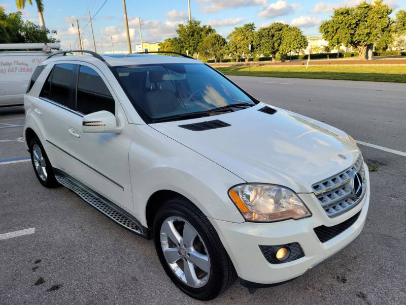 2011 Mercedes-Benz M-Class for sale at UNITED AUTO BROKERS in Hollywood FL
