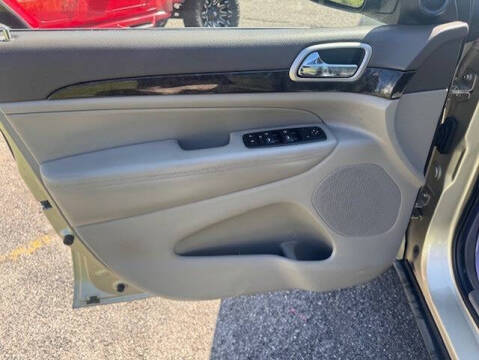 2011 Jeep Grand Cherokee Laredo
