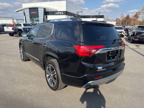 2019 GMC Acadia Denali