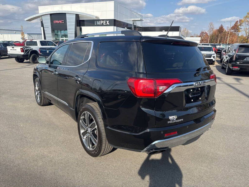 2019 GMC Acadia Denali