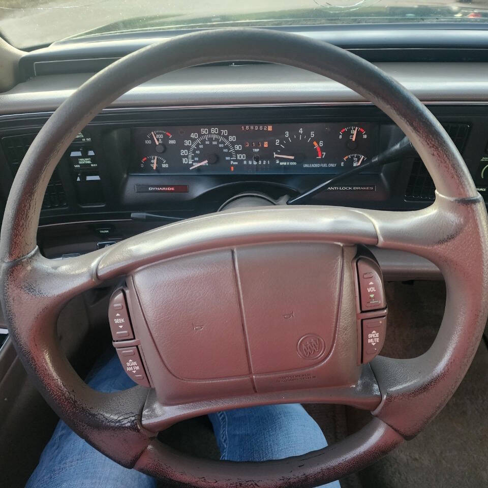 1998 Buick LeSabre for sale at Dakota Auto Inc in Dakota City, NE