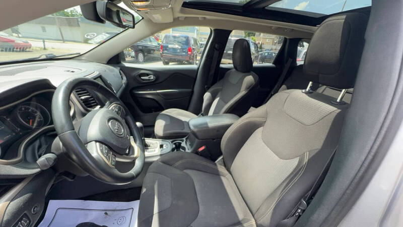 2015 Jeep Cherokee Altitude