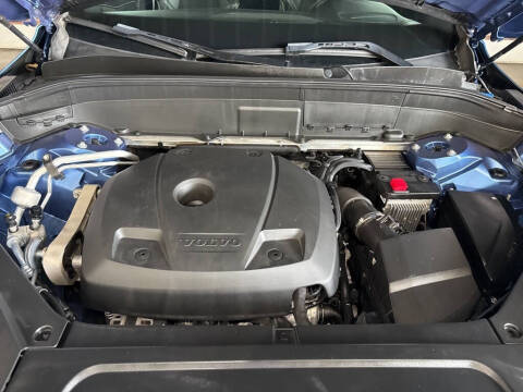 2019 Volvo XC90 T5 R-Design