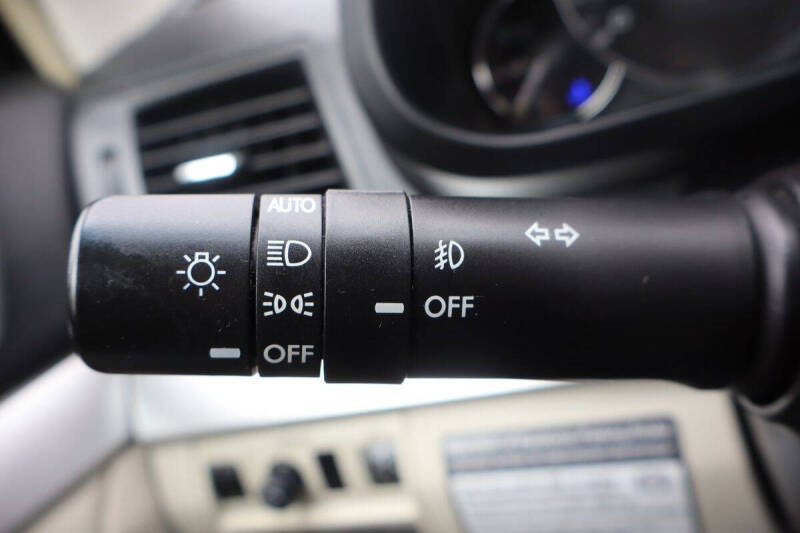 2011 Subaru Outback 2.5i Premium