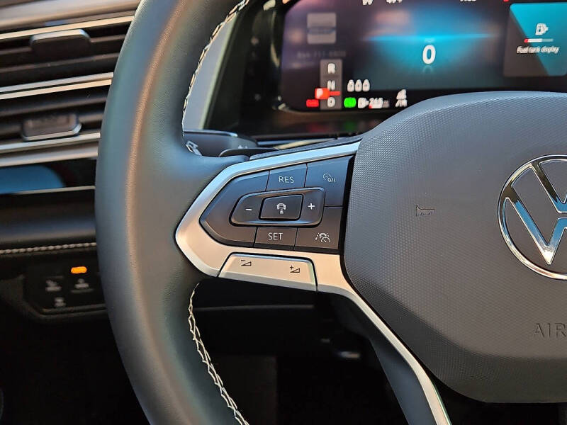 2024 Volkswagen Atlas Cross Sport SE