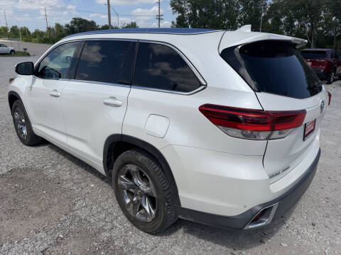 2017 Toyota Highlander Limited