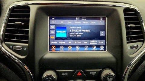 2020 Jeep Grand Cherokee Laredo E