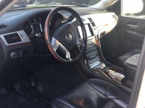 2008 Cadillac Escalade ESV for sale at Empire Auto Sales in Lexington KY