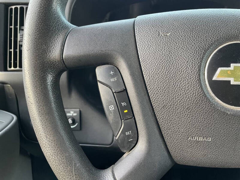 2017 Chevrolet Express LT 3500