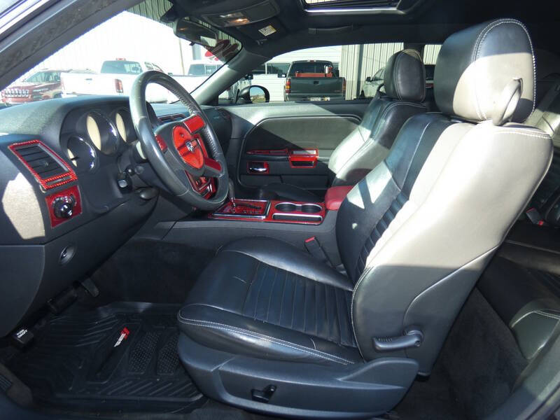 2010 Dodge Challenger SE