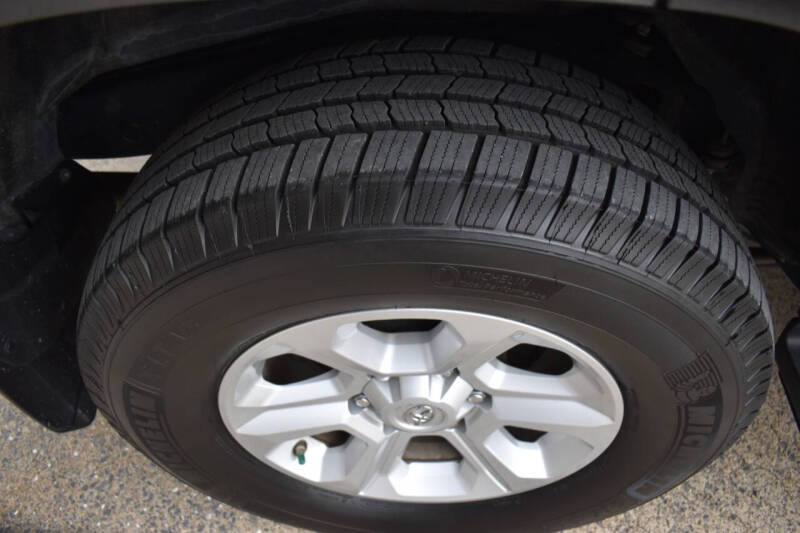 2020 Toyota 4Runner SR5