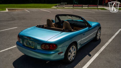 2001 Mazda MX-5 Miata