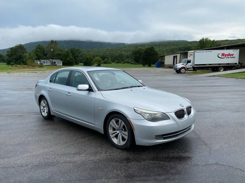 2009 BMW 5 Series for sale at Tennessee Valley Wholesale Autos LLC in Huntsville AL