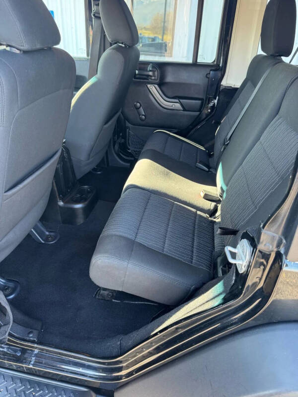 2012 Jeep Wrangler Unlimited Sport