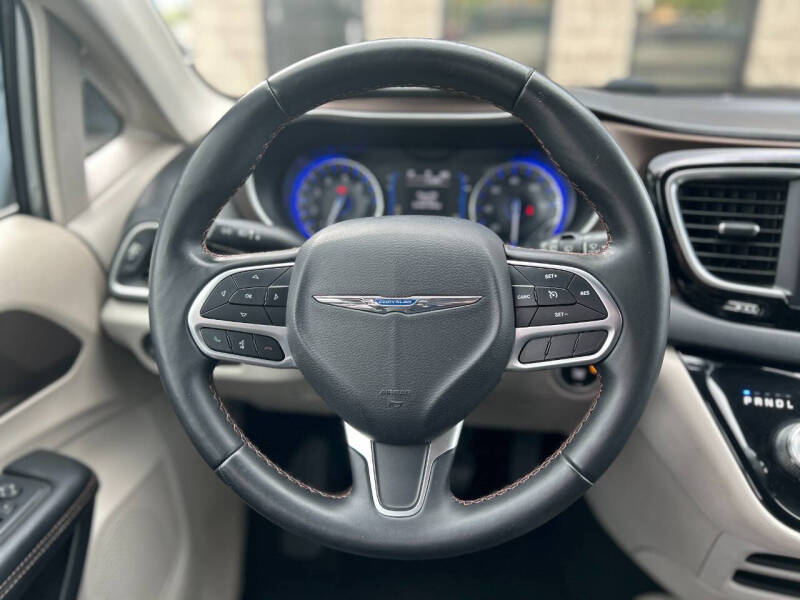 2018 Chrysler Pacifica Touring L