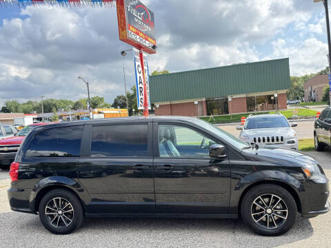 2015 Dodge Grand Caravan SXT Plus