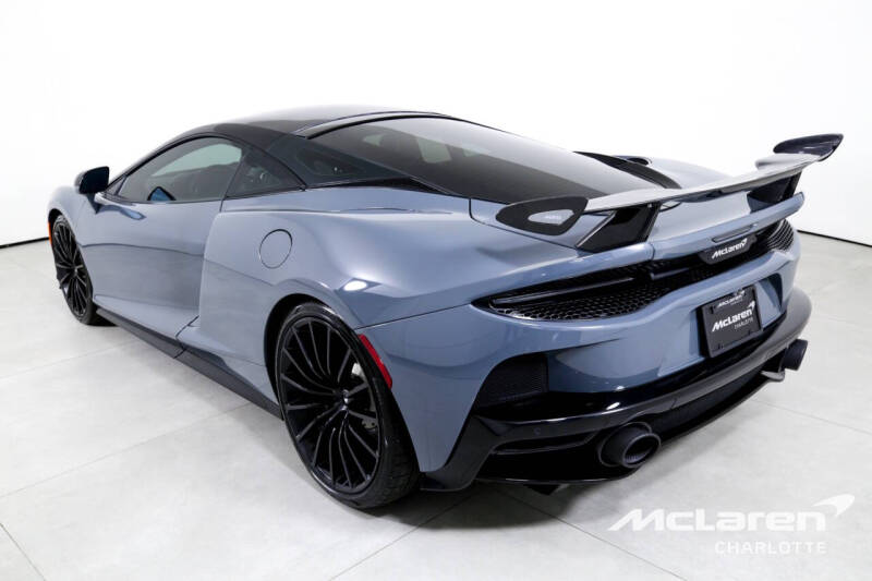 2021 McLaren GT