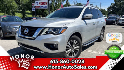 2017 Nissan Pathfinder SL