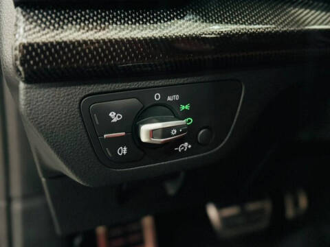 2024 Audi SQ5 3.0T quattro Premium Plus