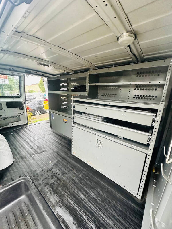 2013 Chevrolet Express 2500