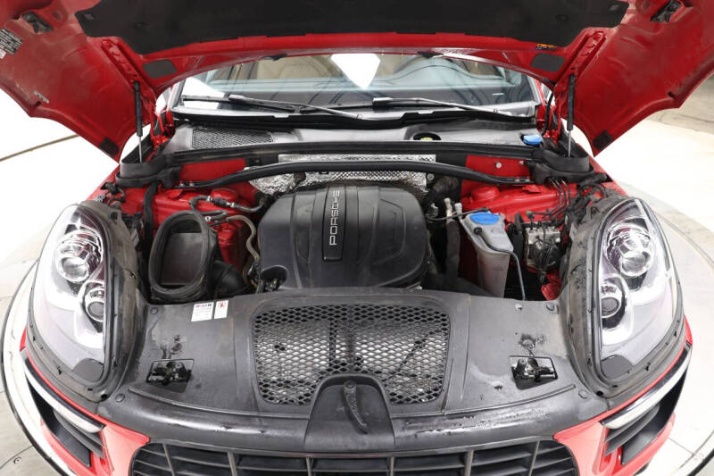 2018 Porsche Macan