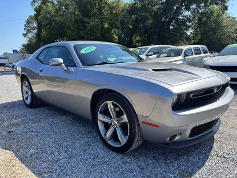2015 Dodge Challenger SXT