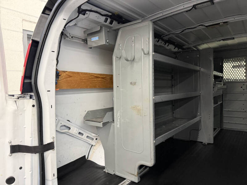 2016 Chevrolet Express 2500