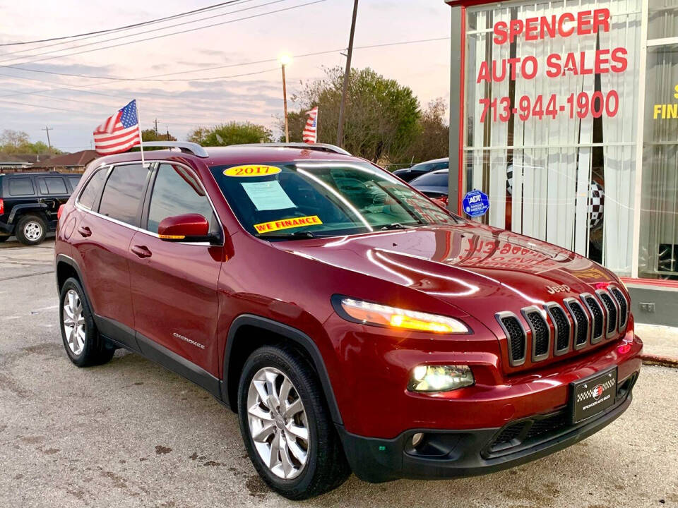 2017 Jeep Cherokee for sale at SPENCER AUTO SALES in South Houston, TX