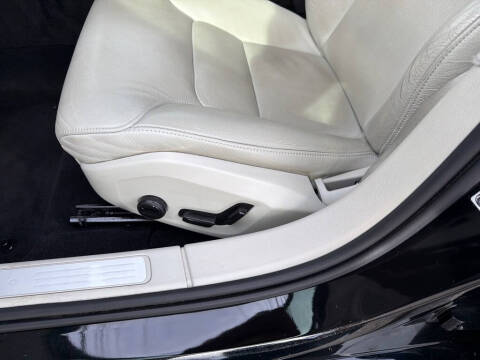 2022 Volvo S60 B5 Momentum