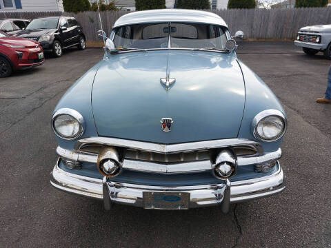 1951 Ford Deluxe