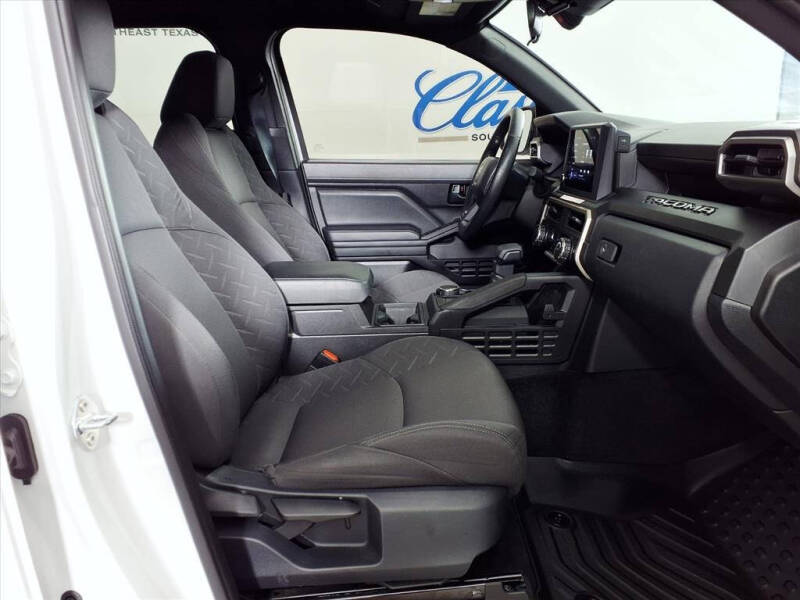 2024 Toyota Tacoma SR