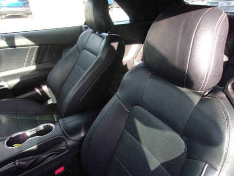 2017 Ford Mustang EcoBoost Premium