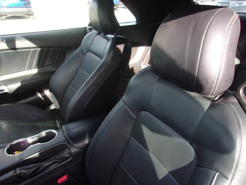 2017 Ford Mustang EcoBoost Premium