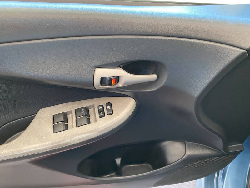 2013 Toyota Corolla S