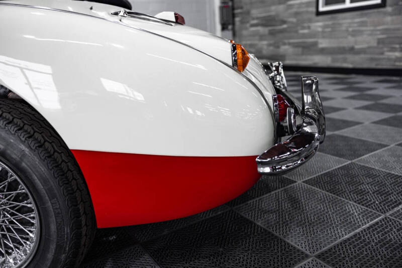 1966 Austin-Healey 3000 BJ8 Mk III