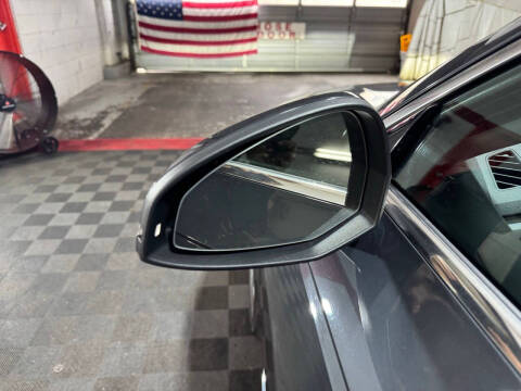 2017 Audi A4 2.0T quattro Premium Plus