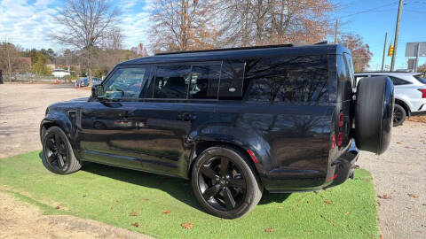 2024 Land Rover Defender 130 P400 X-Dynamic SE