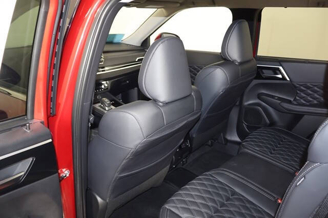 2024 Mitsubishi Outlander PHEV SEL