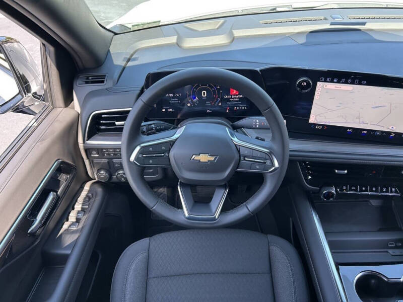 2025 Chevrolet Tahoe LS