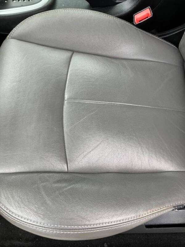 2012 Chrysler 200 Touring